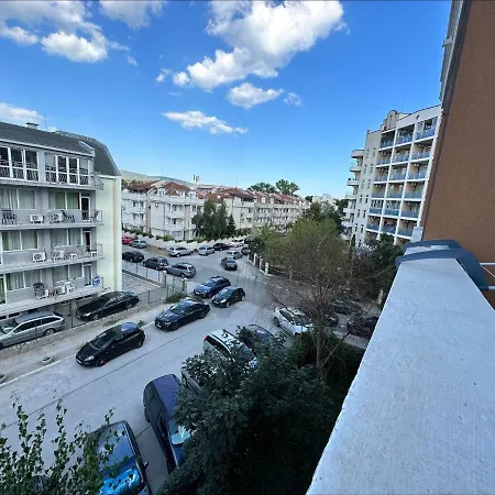 Aria - Menada Apartment *